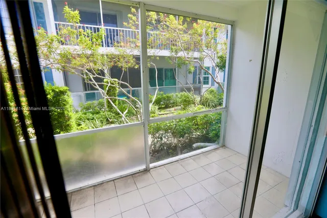 $145,000 | 2171 Northeast 66th Street, Unit 806, Fort Lauderdale, FL 33308