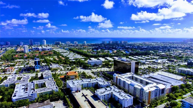 $145,000 | 2171 Northeast 66th Street, Unit 806, Fort Lauderdale, FL 33308