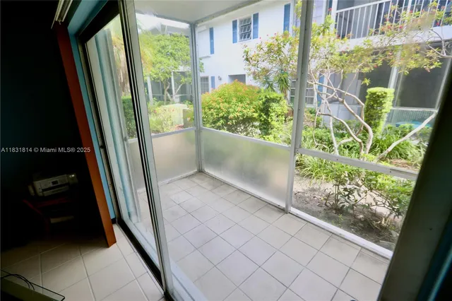 $145,000 | 2171 Northeast 66th Street, Unit 806, Fort Lauderdale, FL 33308