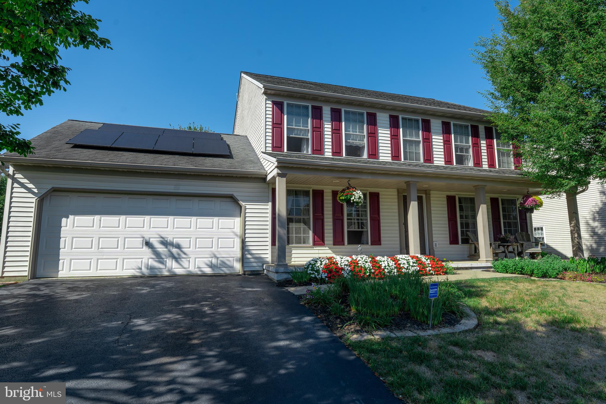 343 Coventry Lane Lititz, PA 17543 - Photo 1 of 63 Gallery Image 1