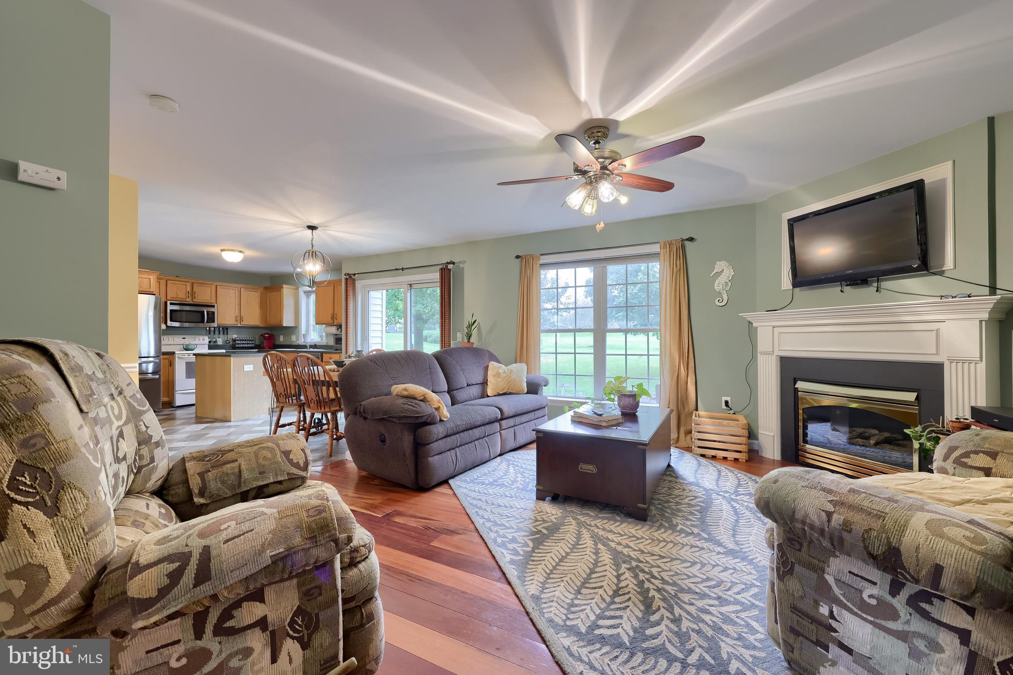343 Coventry Lane Lititz, PA 17543 - Photo 11 of 63 Gallery Image 11