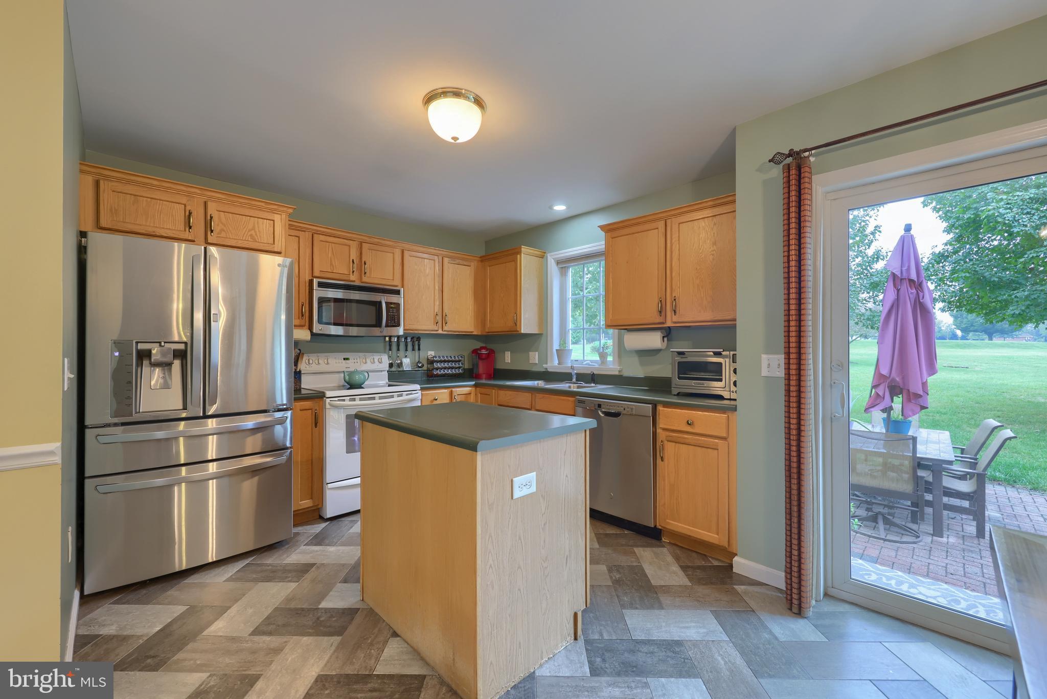 343 Coventry Lane Lititz, PA 17543 - Photo 19 of 63 Gallery Image 19