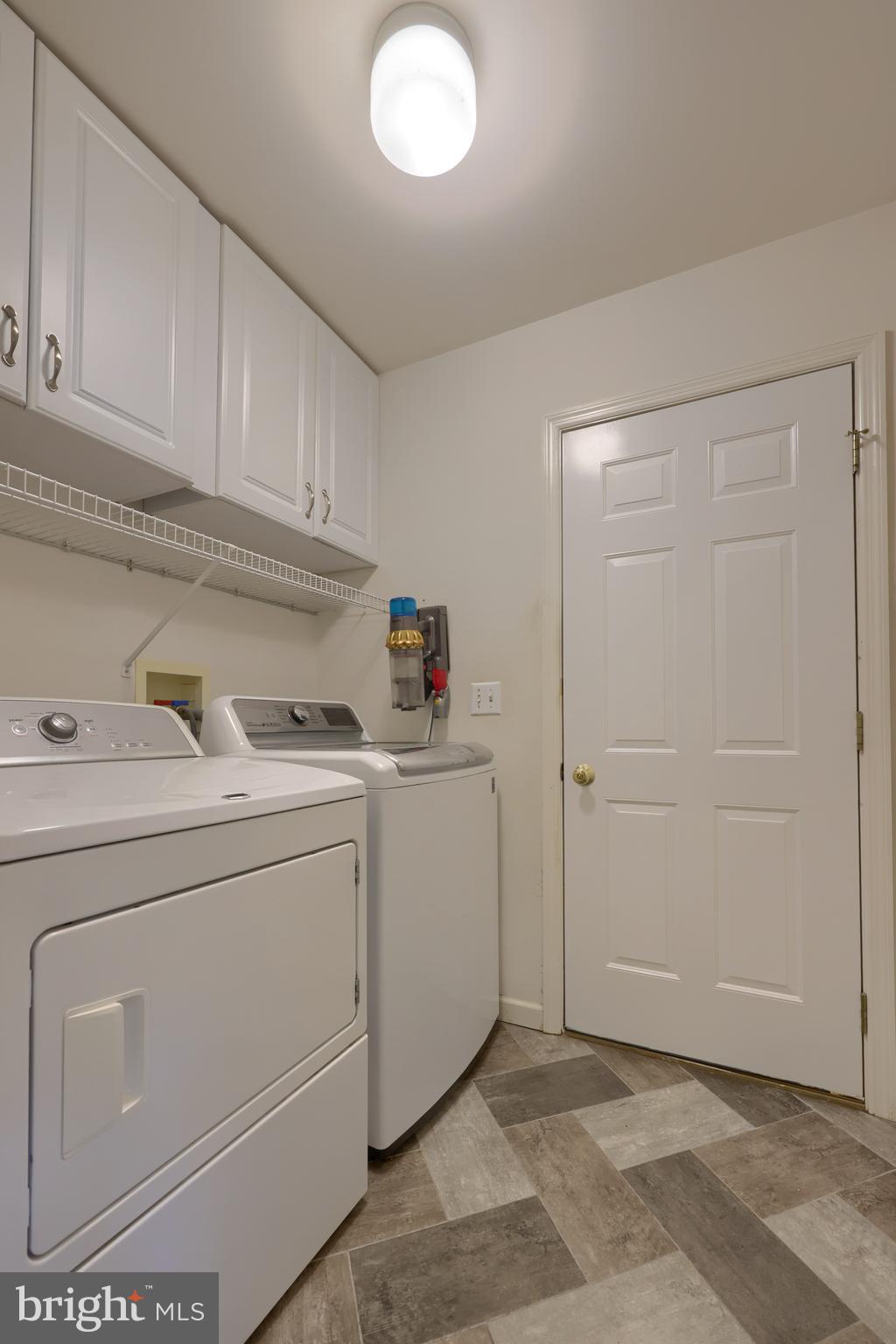 343 Coventry Lane Lititz, PA 17543 - Photo 23 of 63 Gallery Image 23