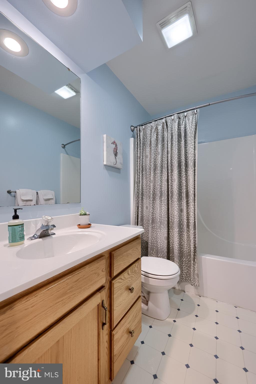343 Coventry Lane Lititz, PA 17543 - Photo 41 of 63 Gallery Image 41