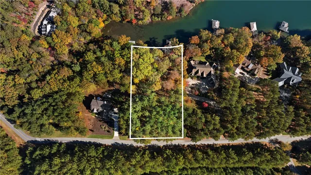 $999,999 | 113 Sunrise Ridge, Sunset, SC 29685