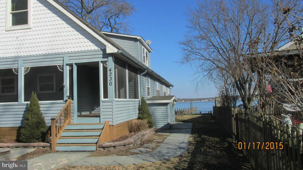4230 Lynhurst Road Baltimore, MD 21222 - Photo 3 of 26 Attached Shed