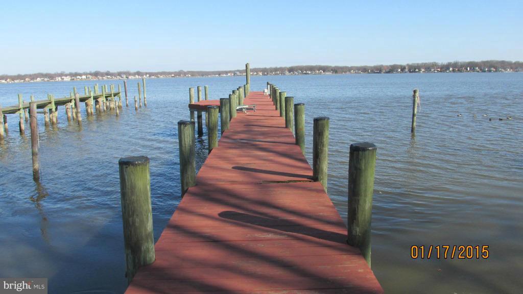 4230 Lynhurst Road Baltimore, MD 21222 - Photo 26 of 26 Pier