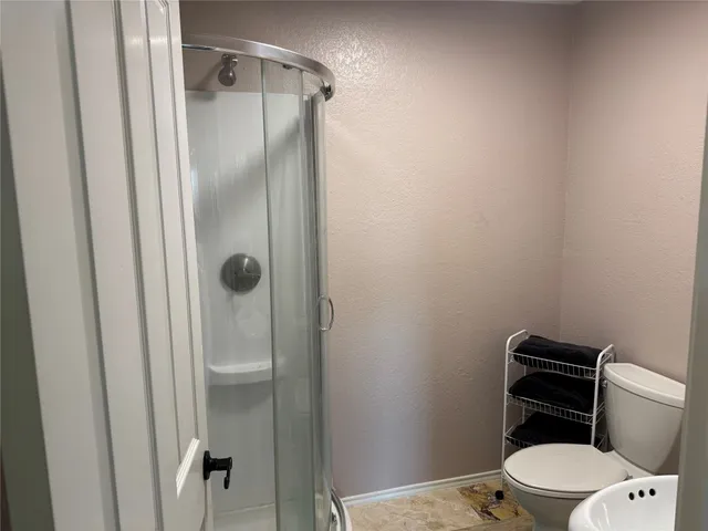 $3,000 | 8415 Clover Leaf Drive, Rosenberg, TX 77469