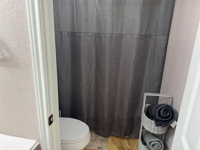 $3,000 | 8415 Clover Leaf Drive, Rosenberg, TX 77469