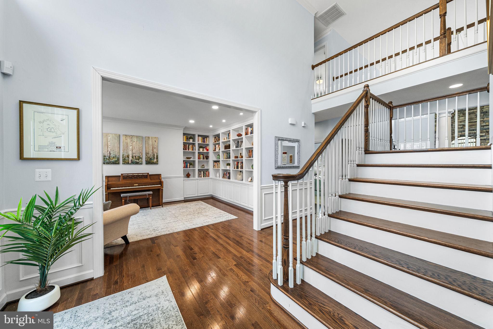 1232 Shenandoah Road Alexandria, VA 22308 - Photo 3 of 50