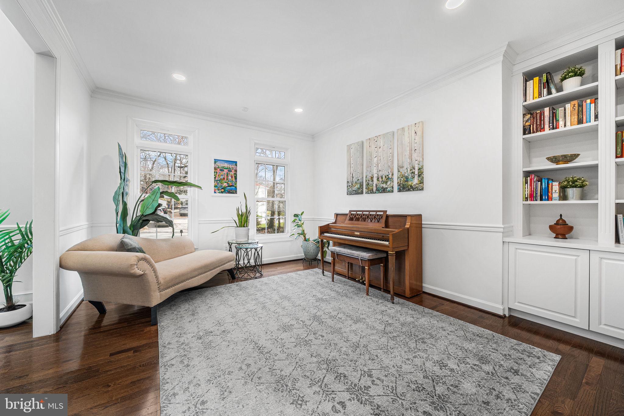 1232 Shenandoah Road Alexandria, VA 22308 - Photo 5 of 50