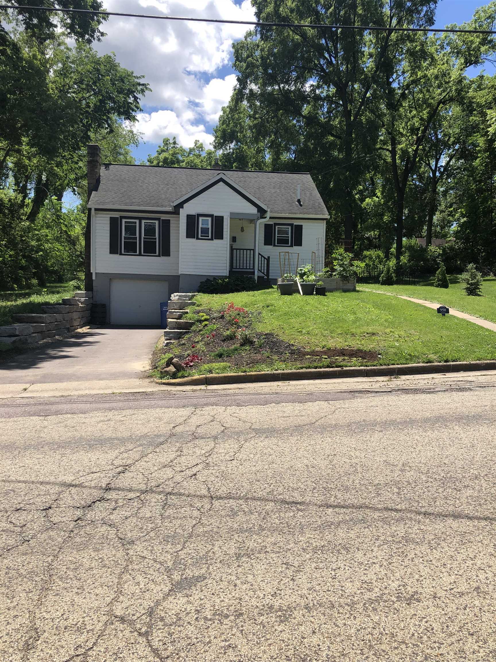 950 2nd Street Baraboo, WI 53913 - Photo 16 of 16