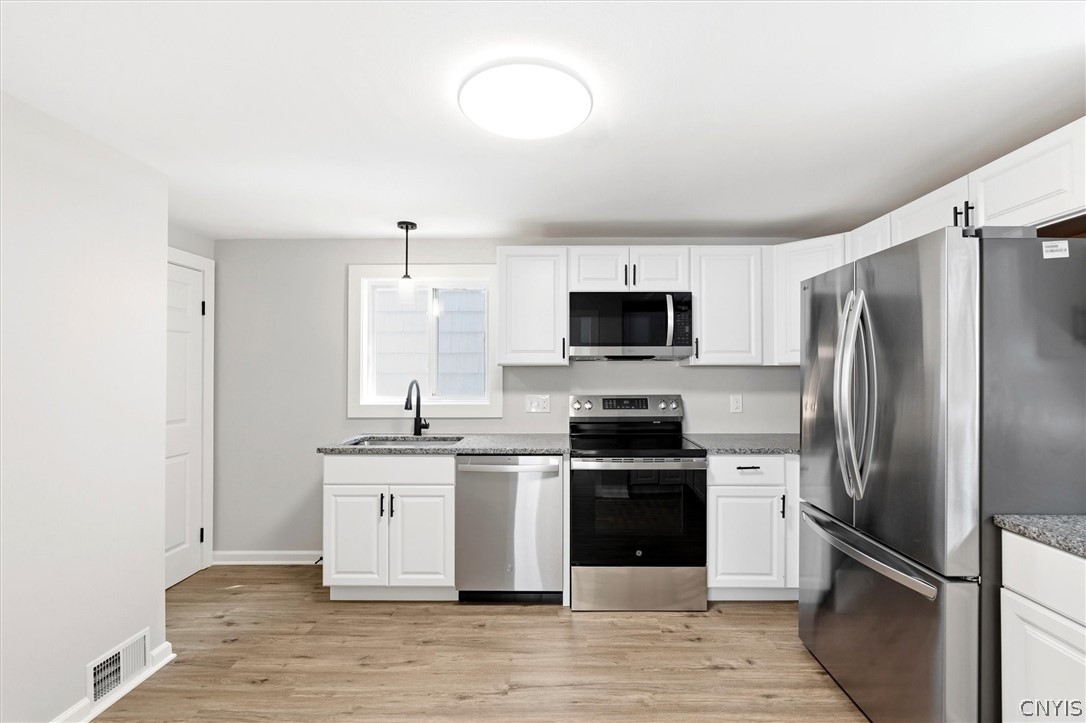 242 Rider Avenue Syracuse, NY 13207 - Photo 14 of 47