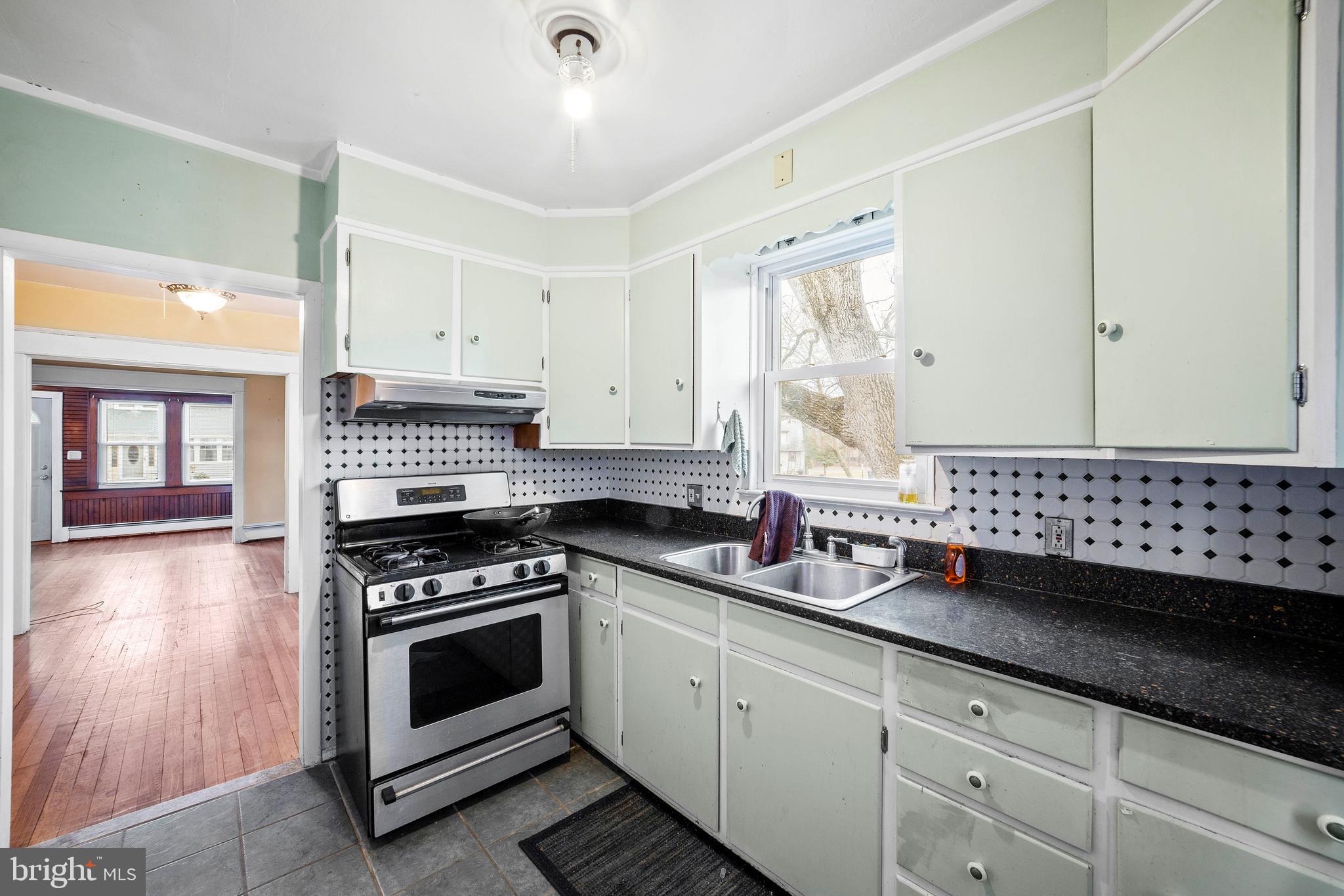 210 Swarthmore Road Glassboro, NJ 08028 - Photo 11 of 30
