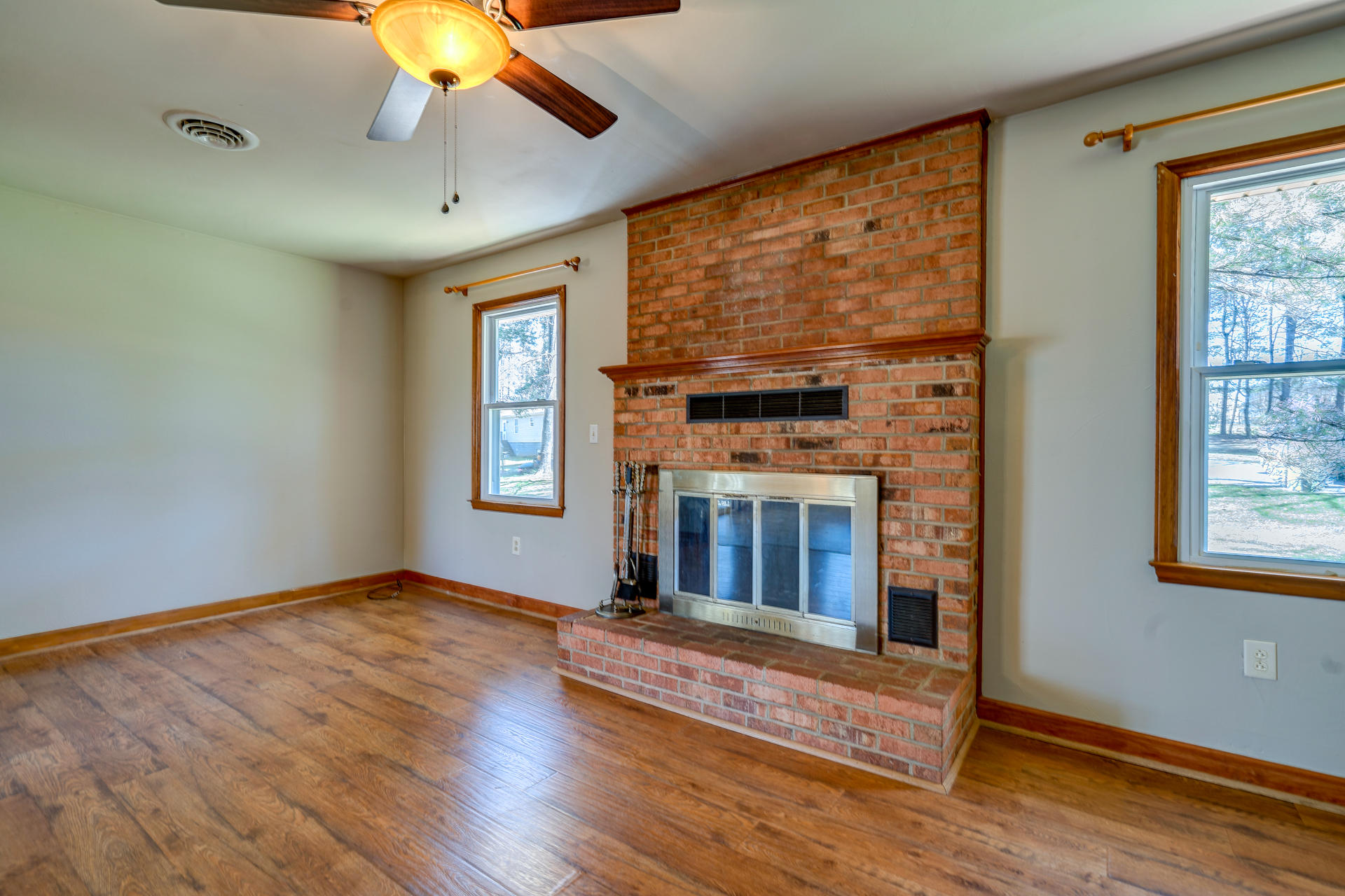 6489 Joppa Mill Road Moneta, VA 24121 - Photo 14 of 39 DSC06470_1_2_3_4