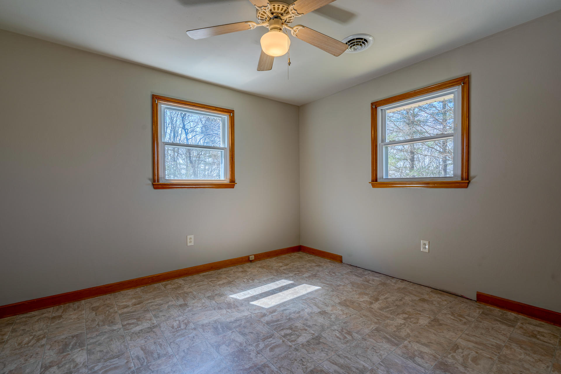 6489 Joppa Mill Road Moneta, VA 24121 - Photo 17 of 39 DSC06485_6_7_8_9