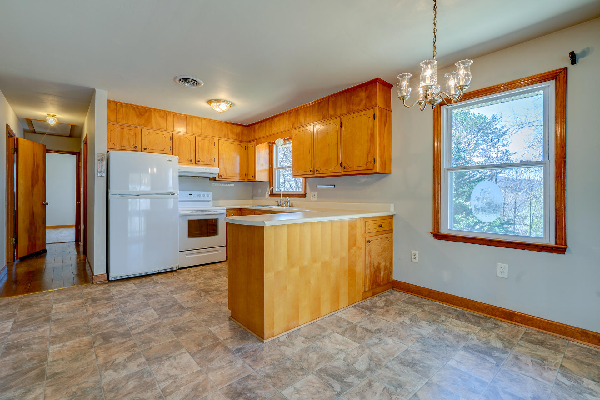 6489 Joppa Mill Road Moneta, VA 24121 - Photo 6 of 39 DSC06420_1_2_3_4