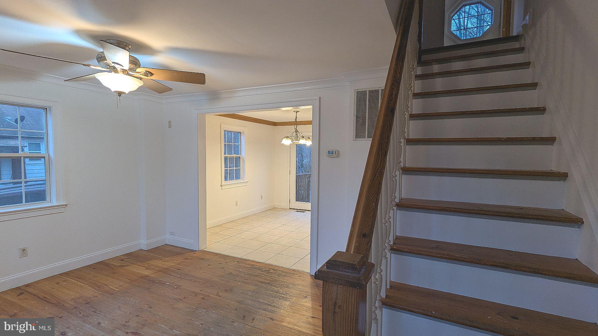 21 Sycamore Road Pennsville, NJ 08070 - Photo 13 of 31 a view of entryway