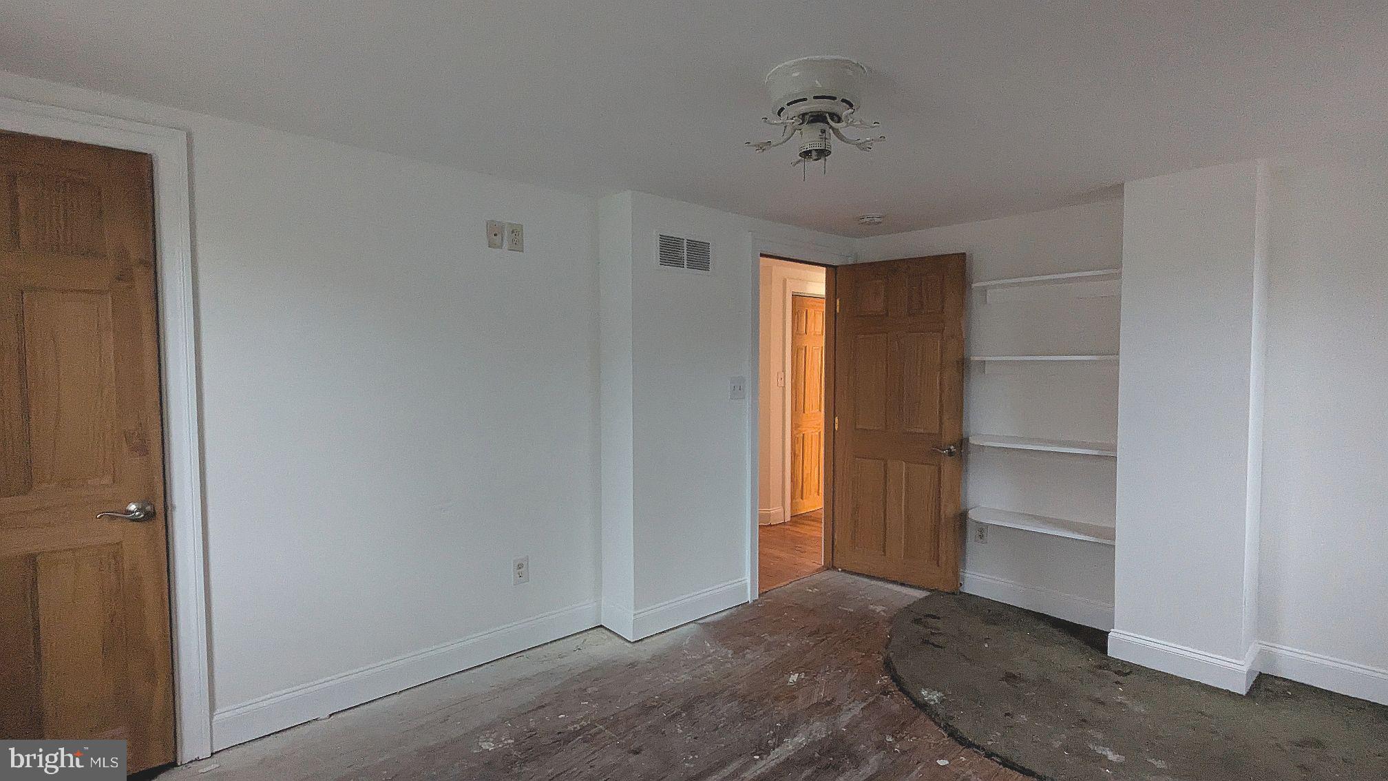 21 Sycamore Road Pennsville, NJ 08070 - Photo 17 of 31 a view of an empty room