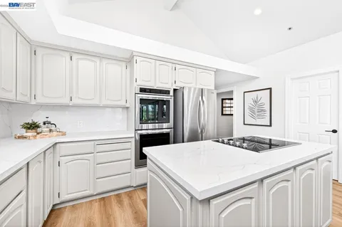 $3,000,000 | 2808 Gray Fox Court, Pleasanton, CA 94566