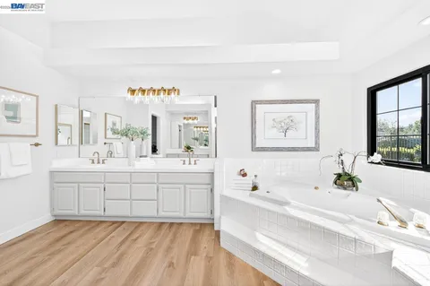 $3,000,000 | 2808 Gray Fox Court, Pleasanton, CA 94566