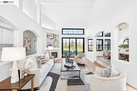 $3,000,000 | 2808 Gray Fox Court, Pleasanton, CA 94566