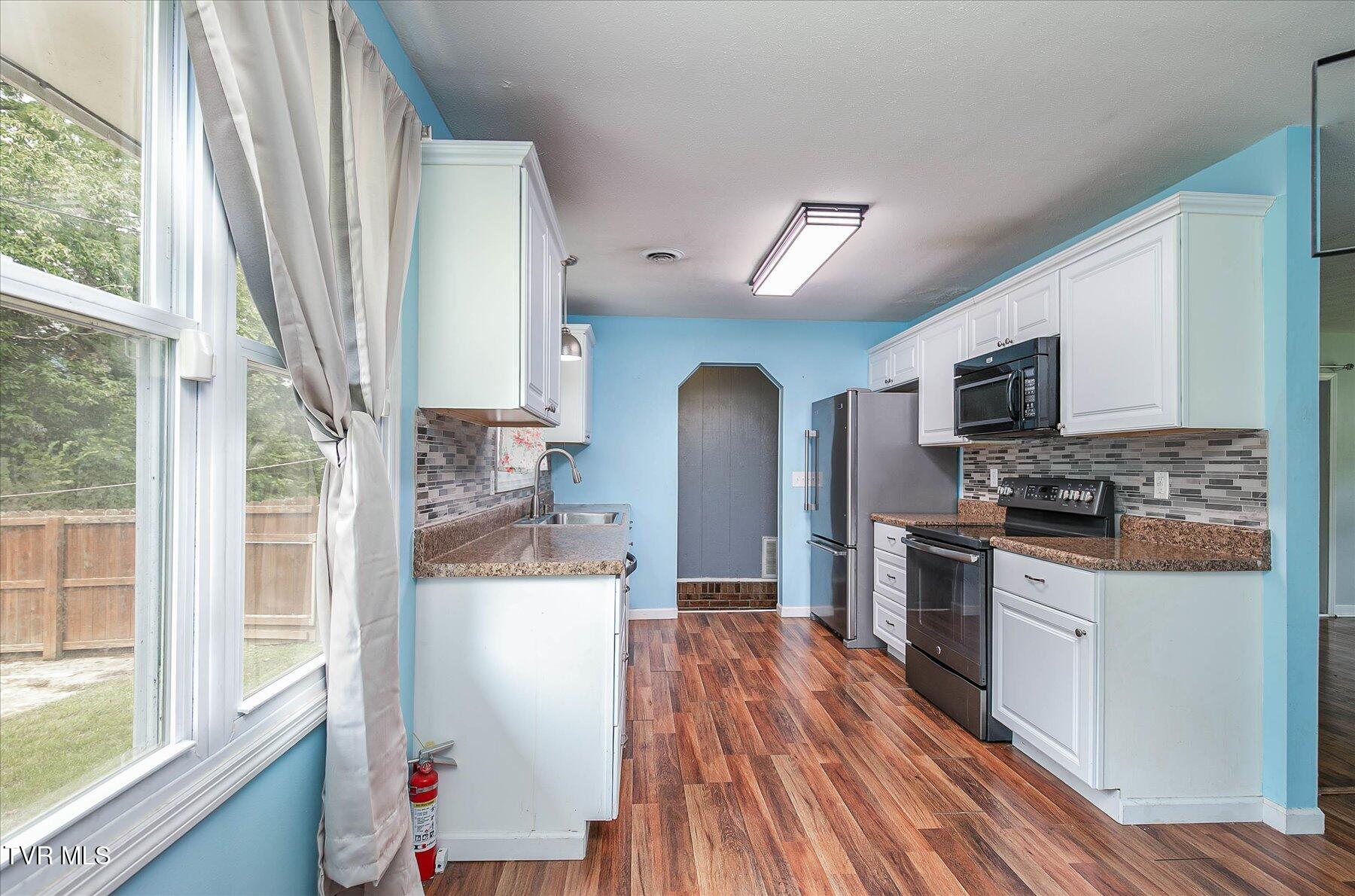 1413 Haga Road Kingsport, TN 37660 - Photo 18 of 32 18-1413 Haga Rd-18