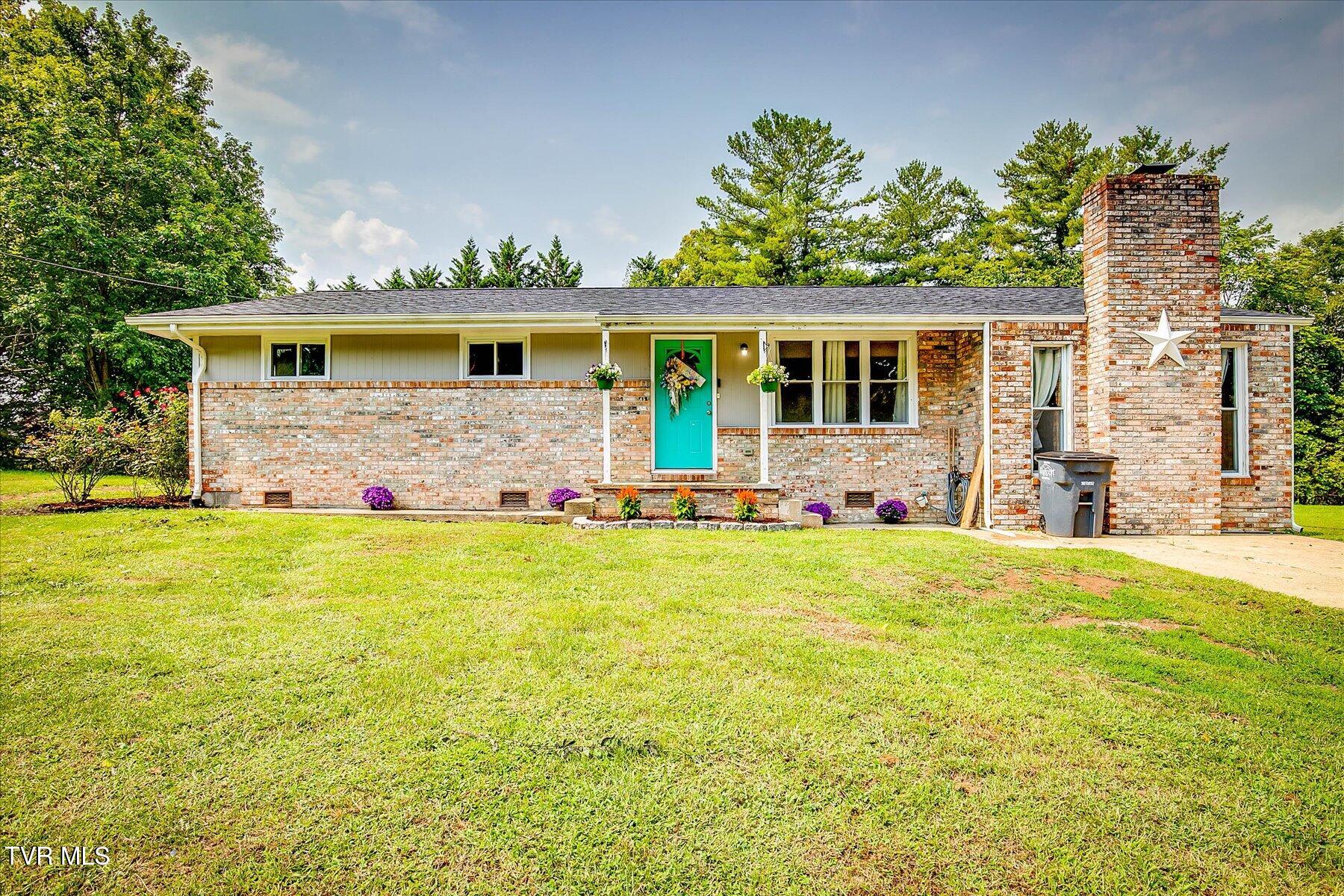 1413 Haga Road Kingsport, TN 37660 - Photo 6 of 32 06-1413 Haga Rd-6