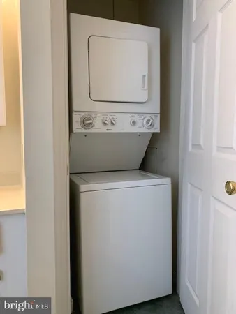 $1,750 | 1440 Kenmore Avenue, Fredericksburg, VA 22401