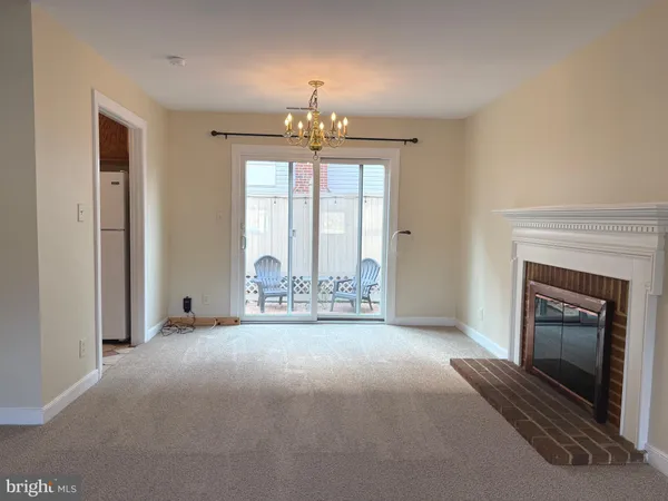 $1,750 | 1440 Kenmore Avenue, Fredericksburg, VA 22401