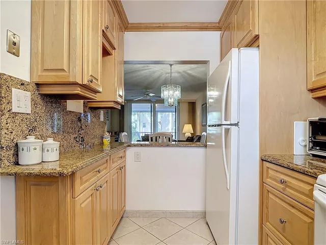 $235,000 | 170 Turtle Lake Court, Unit 211, Naples, FL 34105