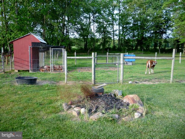 101 Robbins Road Pilesgrove, NJ 08098 - Photo 18 of 21 View