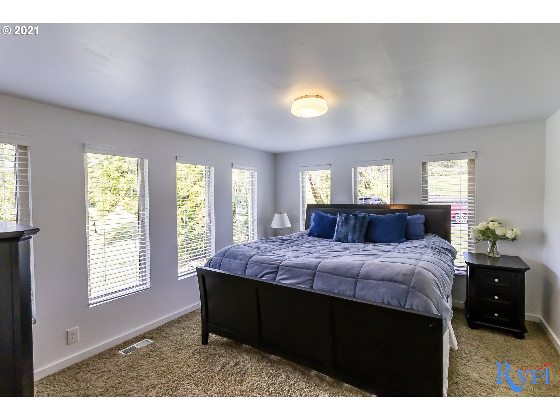 1221 Cloverdale Road Kalama, WA 98625 - Photo 12 of 32 Gallery Image 12