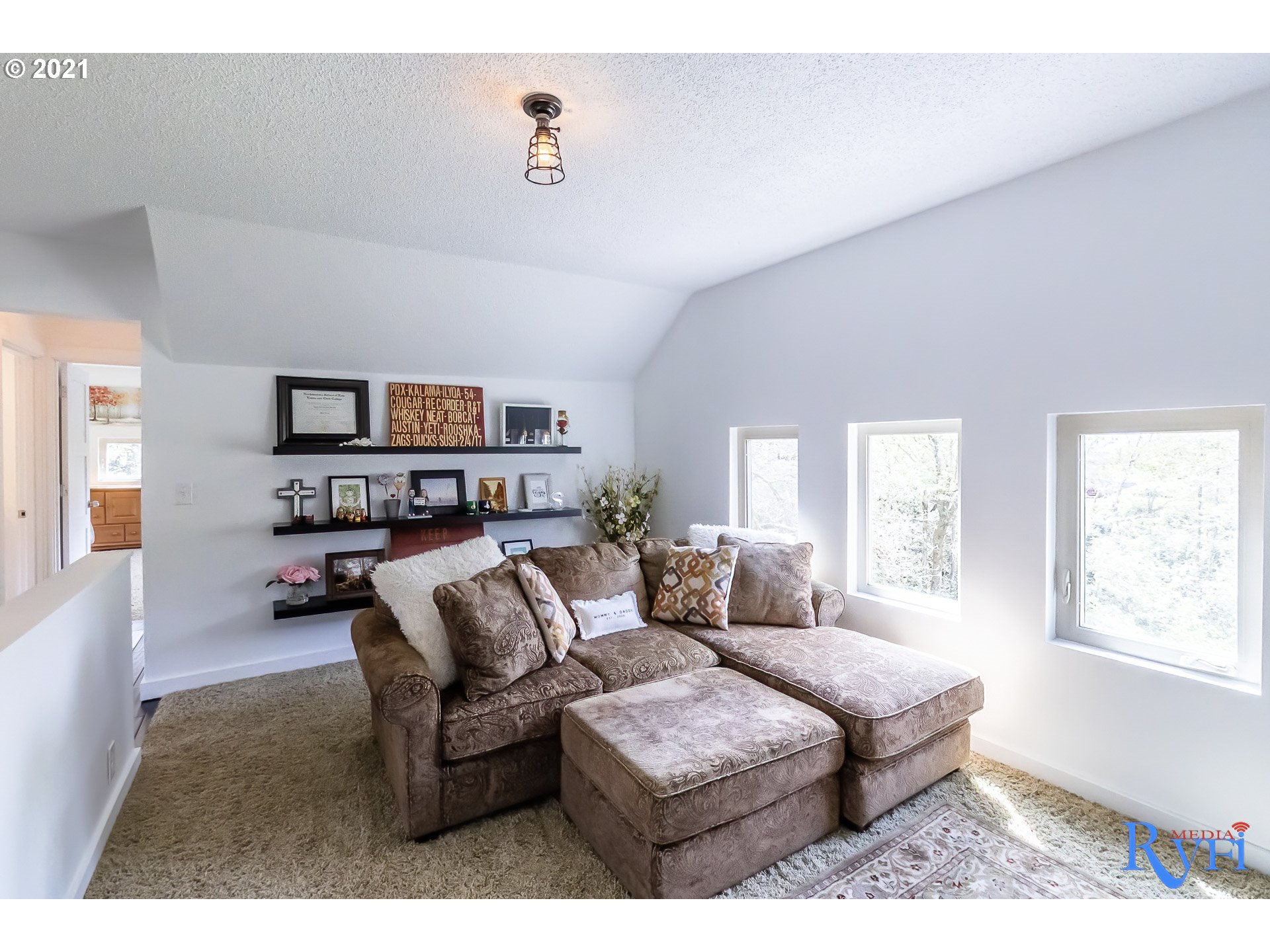 1221 Cloverdale Road Kalama, WA 98625 - Photo 20 of 32 Gallery Image 20