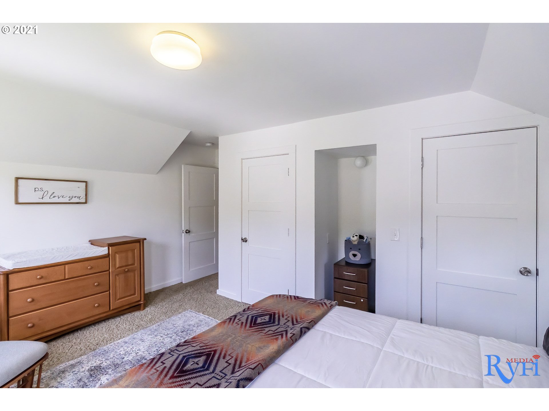 1221 Cloverdale Road Kalama, WA 98625 - Photo 22 of 32 Gallery Image 22