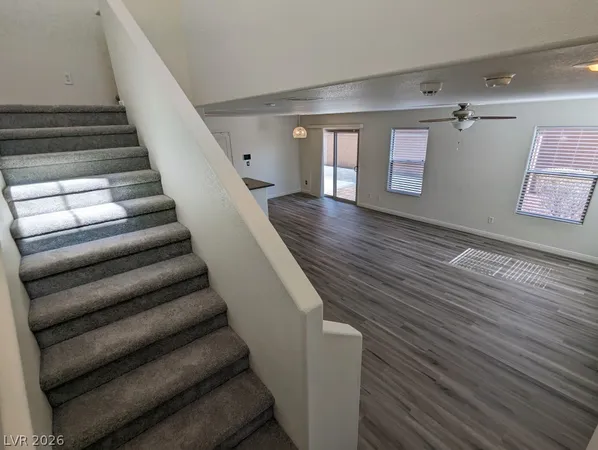 $2,000 | 10807 Mason Hill Avenue, Las Vegas, NV 89166