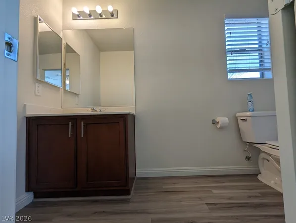 $2,000 | 10807 Mason Hill Avenue, Las Vegas, NV 89166