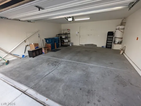 $2,000 | 10807 Mason Hill Avenue, Las Vegas, NV 89166