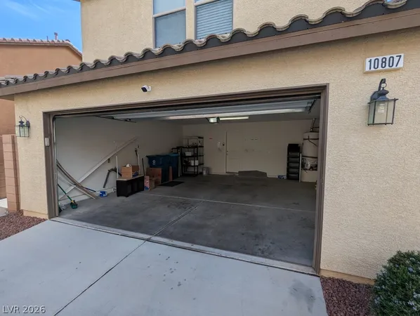 $2,000 | 10807 Mason Hill Avenue, Las Vegas, NV 89166