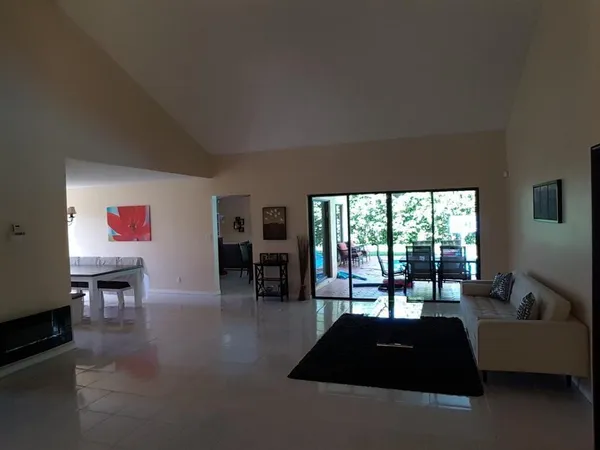 $4,500 | 1818 Park Avenue, Weston, FL 33326
