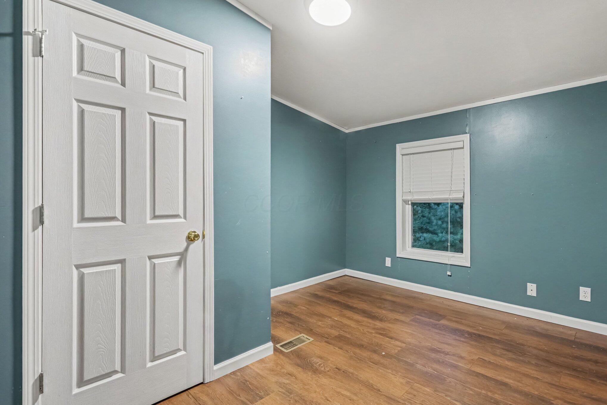 13338 Middlefork Road Rockbridge, OH 43149 - Photo 9 of 33 012_file_8335
