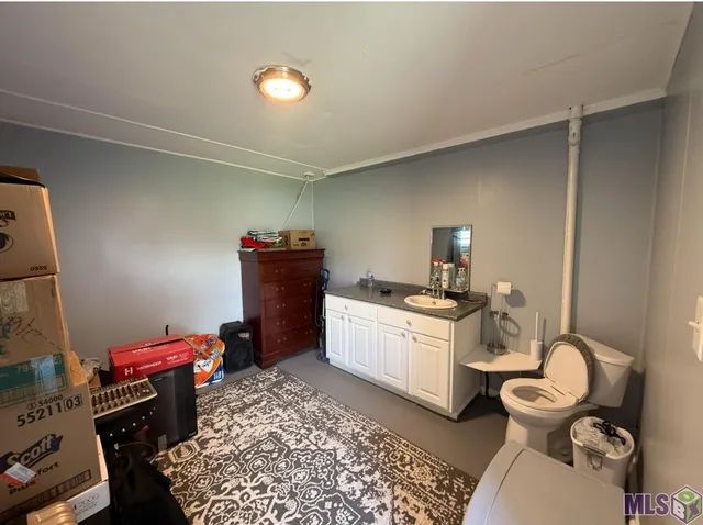 $240,000 | 2527 Bayou Blue Road, Houma, LA 70364