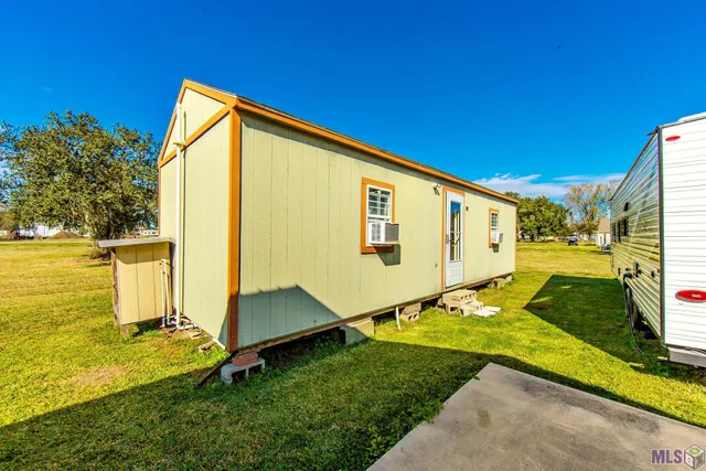 $240,000 | 2527 Bayou Blue Road, Houma, LA 70364