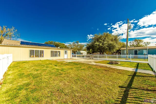 $240,000 | 2527 Bayou Blue Road, Houma, LA 70364