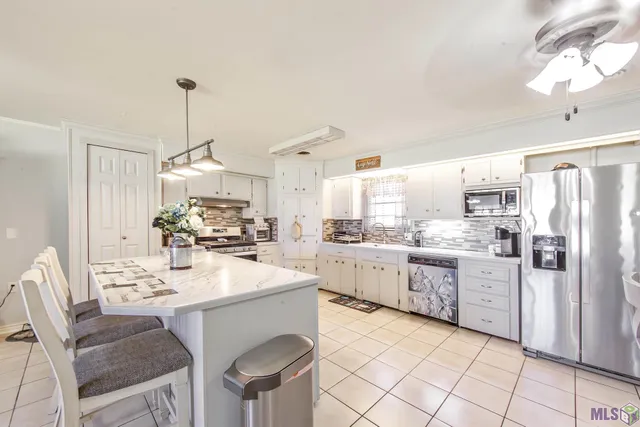 $240,000 | 2527 Bayou Blue Road, Houma, LA 70364