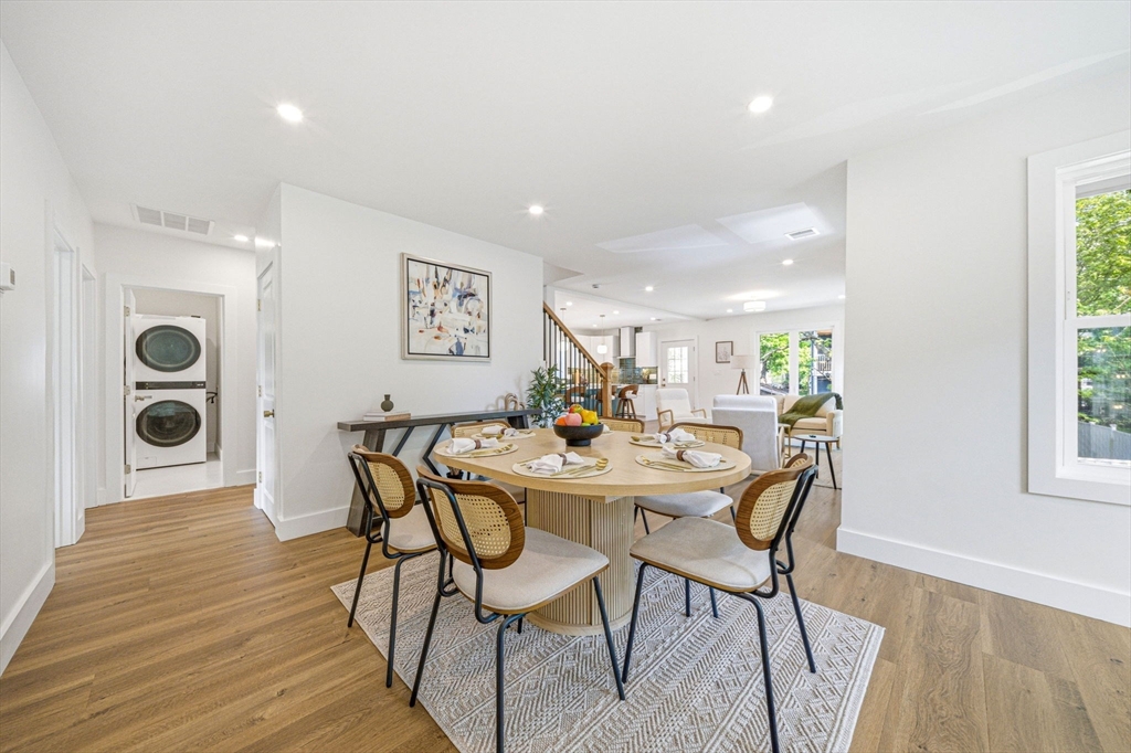 54 Rangeley Road, Unit 54 Newton, MA 02465 - Photo 4 of 41