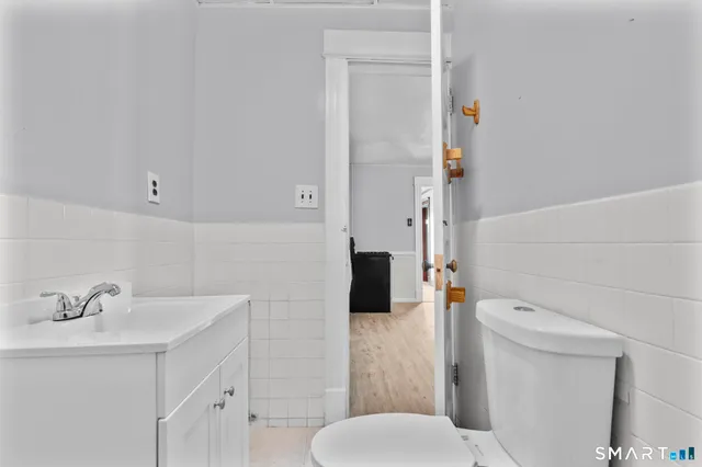 $425,000 | 73 South Street, Waterbury, CT 06706