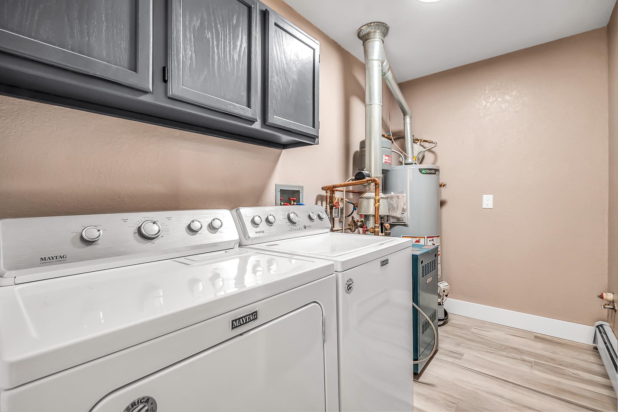 505 North Oak Street Fruita, CO 81521 - Photo 17 of 21 a utility room with dryer and washer