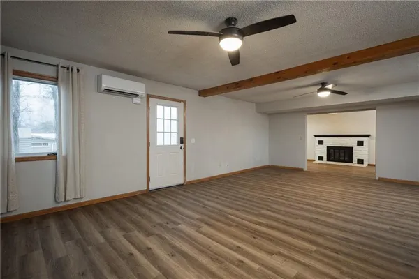 $259,900 | 18 Southwest County Rd Bb, Warrensburg, MO 64093