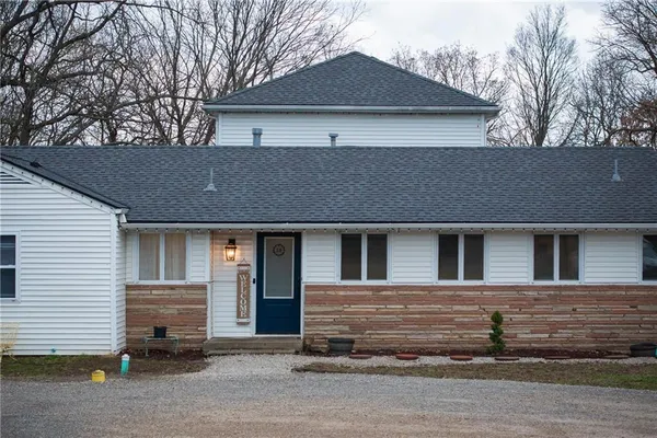 $259,900 | 18 Southwest County Rd Bb, Warrensburg, MO 64093